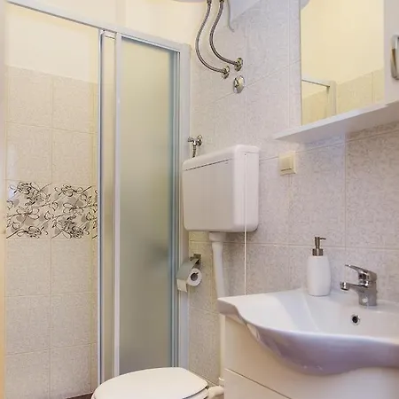 Zuronja 14095b * Putniković